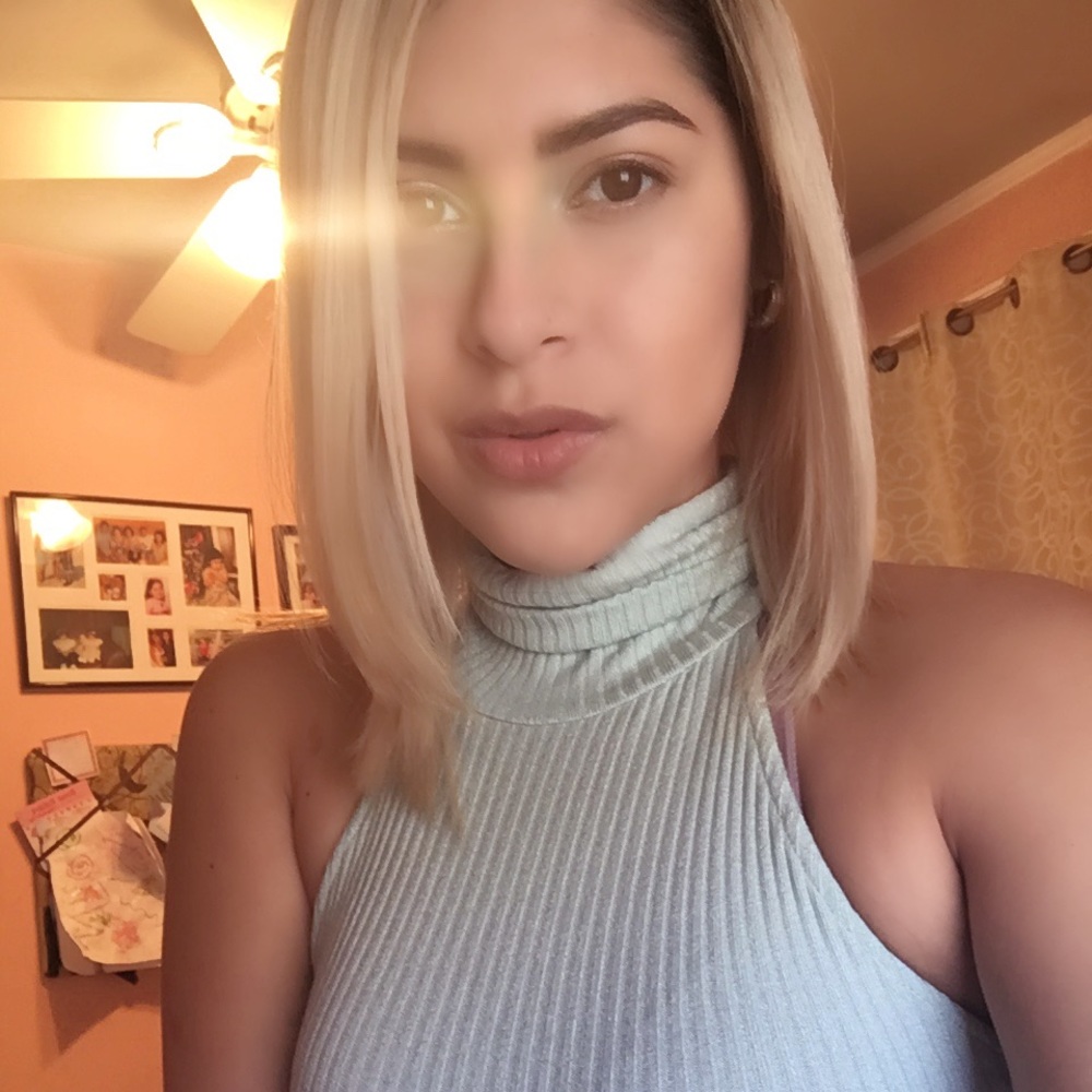 Meet your Posher, Jennifer